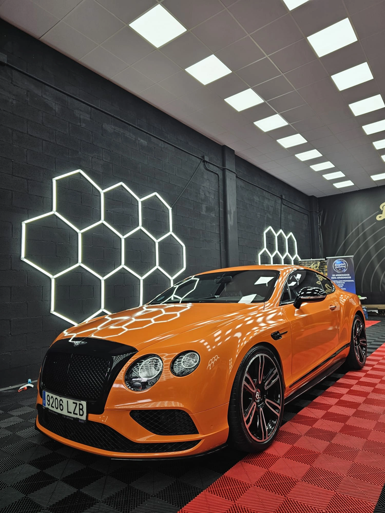 Detailing Bentley Continental Gt V8 en Arganda del Rey — Bogdan Detailing